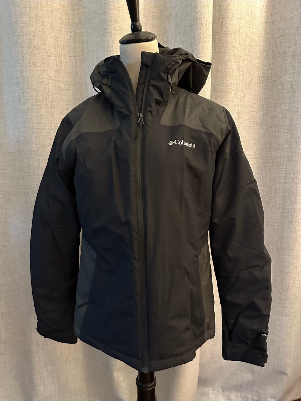 Columbia Black Hooded Insulated Jacket - Women's Waterproof Shell